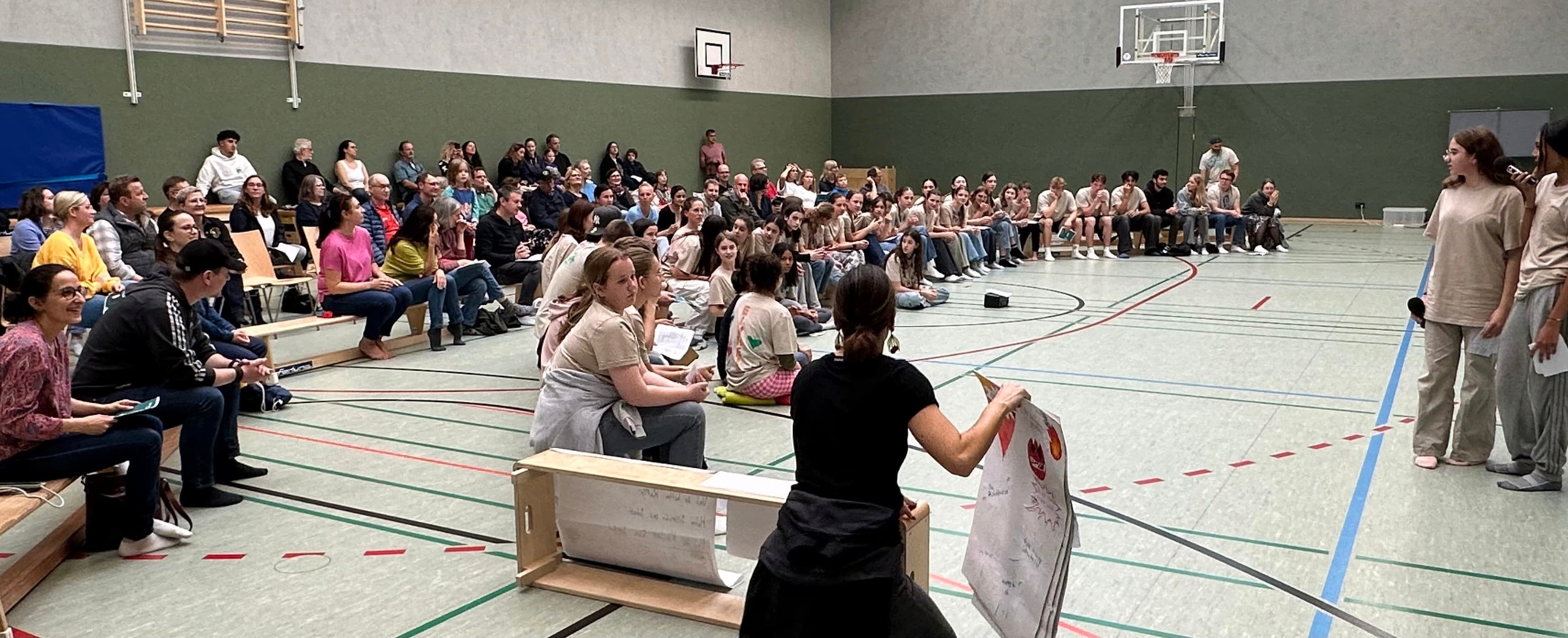 EinsSein Veranstaltung – People's Theater